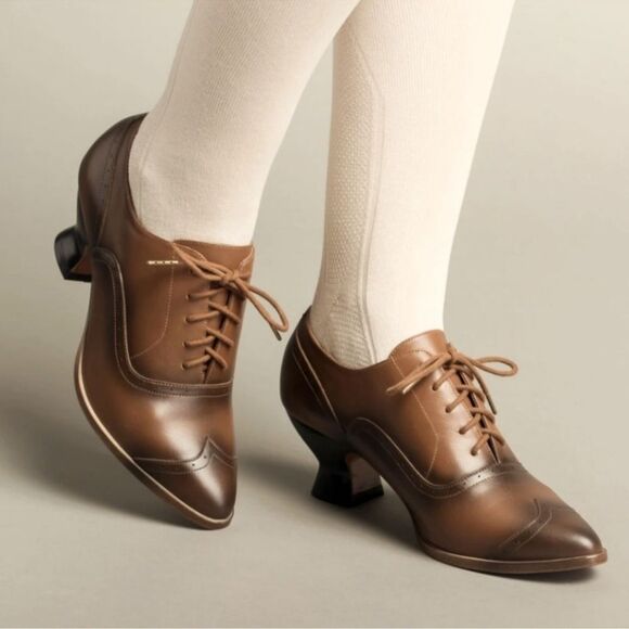 NIB American Dutchess Londoner Edwardian Oxford heels